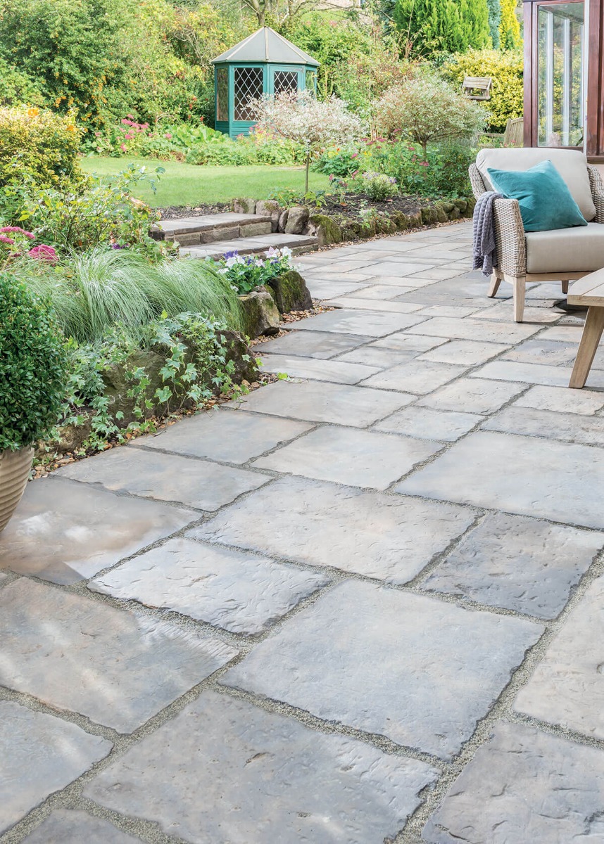 Quarried Old town ECO Paving In Garden
